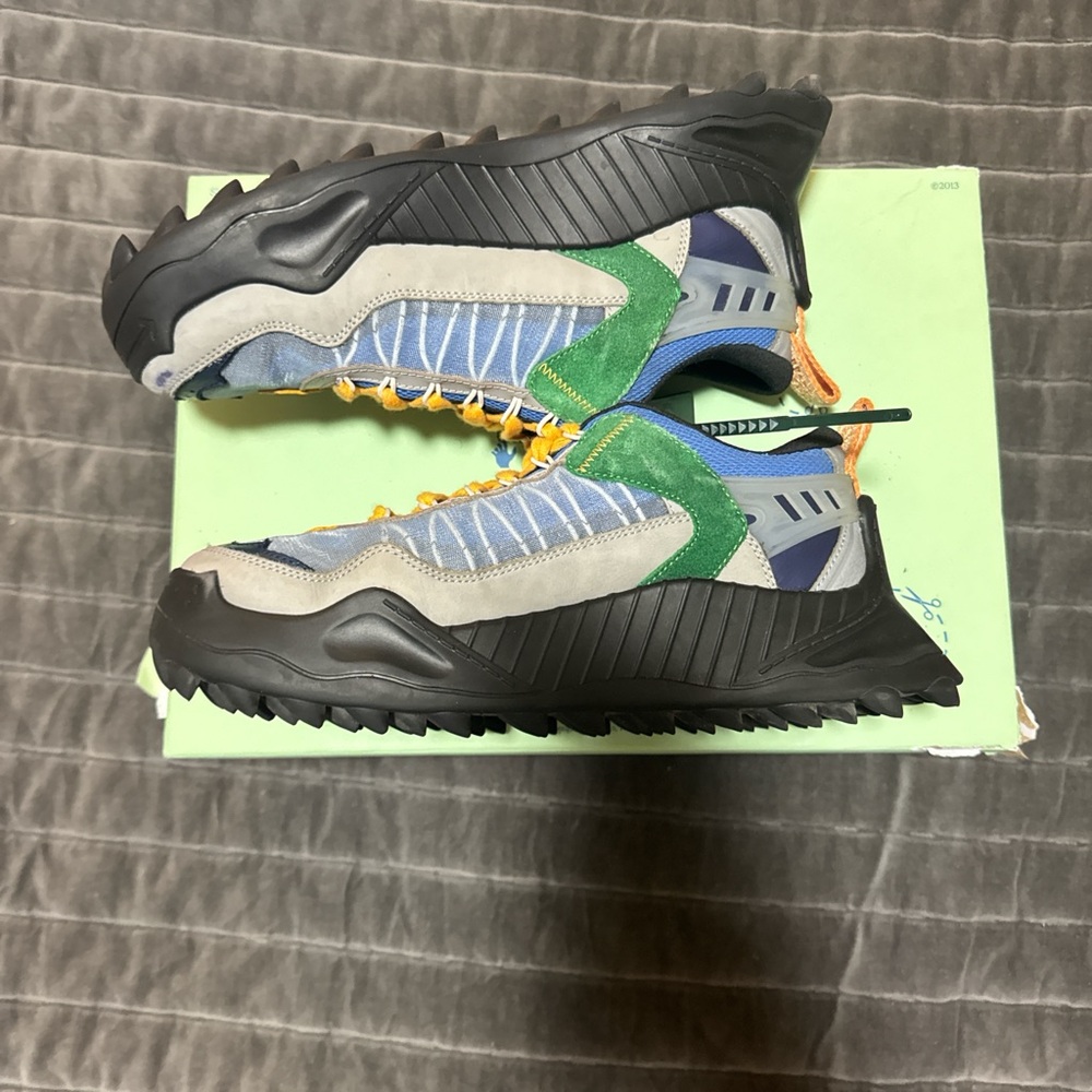 100% authentic - Picture 3 of 7